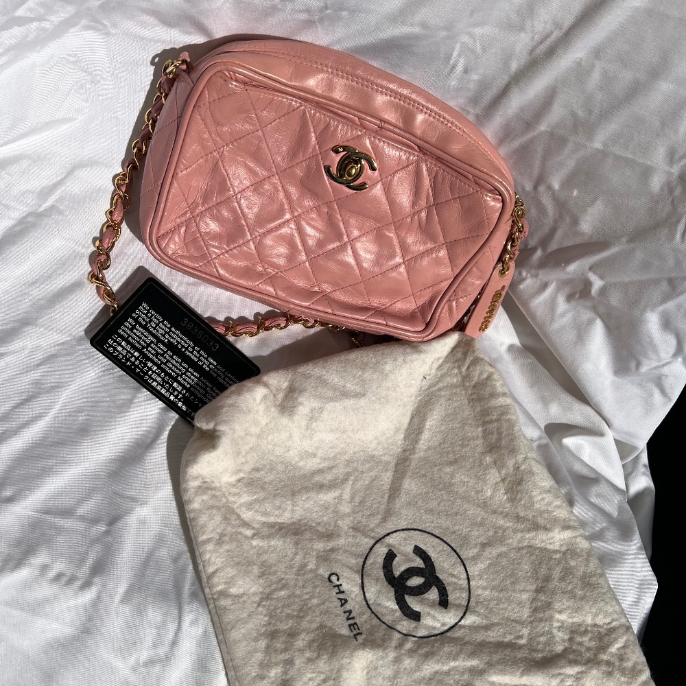 CHANEL Pink Quilted Lambskin Crossbody Bag with Gold Chain